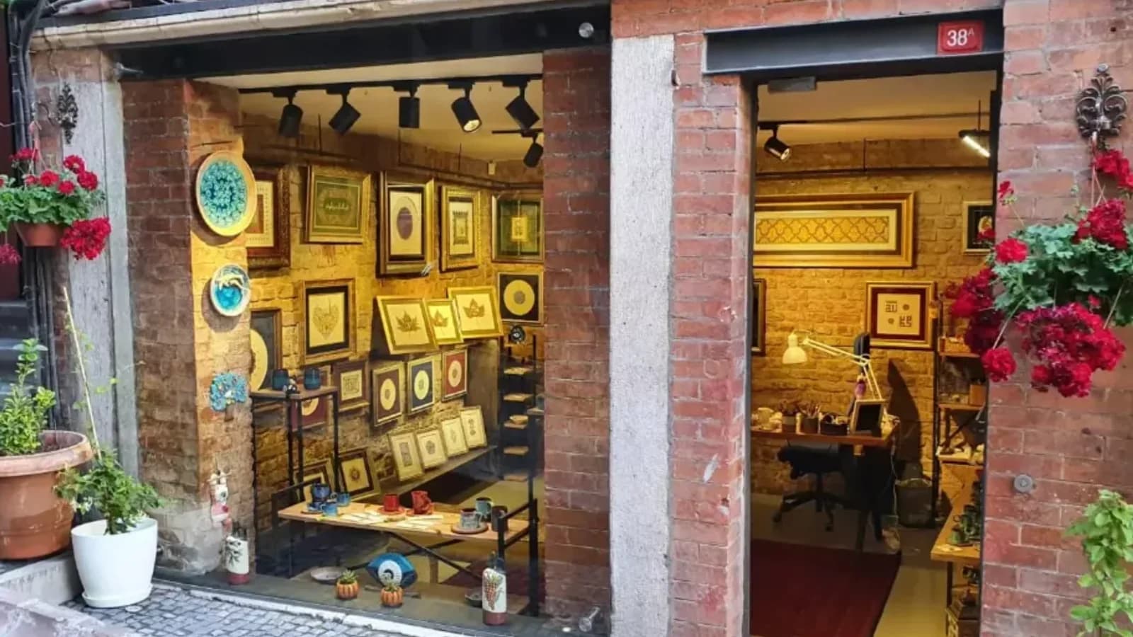 Gallery Rumi